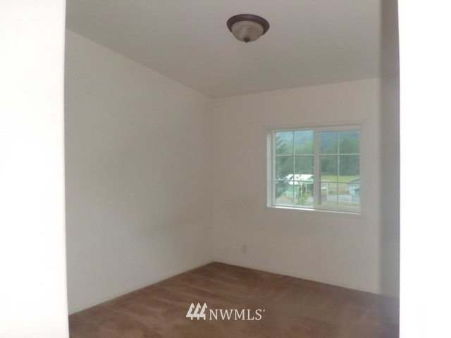 226 Bennett Road, Unit 9 Randle, WA 98377 - Photo 12 of 18 Gallery Image 12