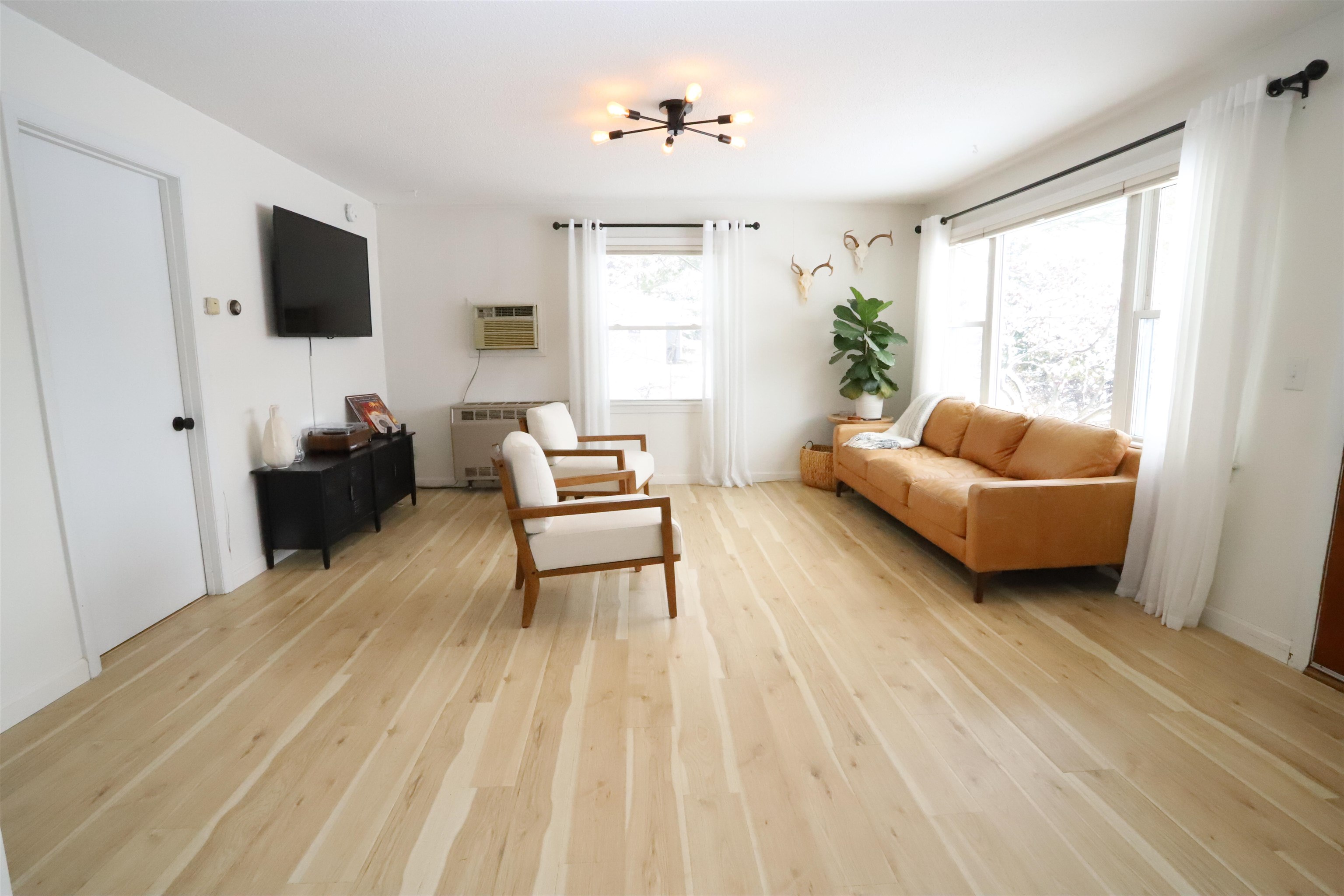 936 Elm Street Derby, VT 05830 - Photo 9 of 21