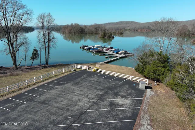 $93,000 | 256 West Mountain Drive, Rockwood, TN 37854