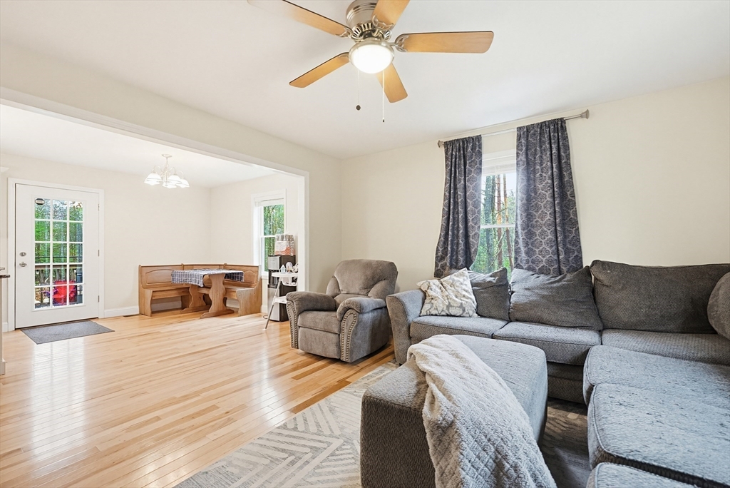 16 I Capen Road Spencer, MA 01562 - Photo 11 of 34