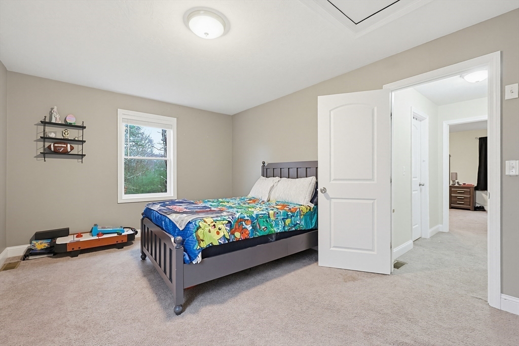 16 I Capen Road Spencer, MA 01562 - Photo 22 of 34