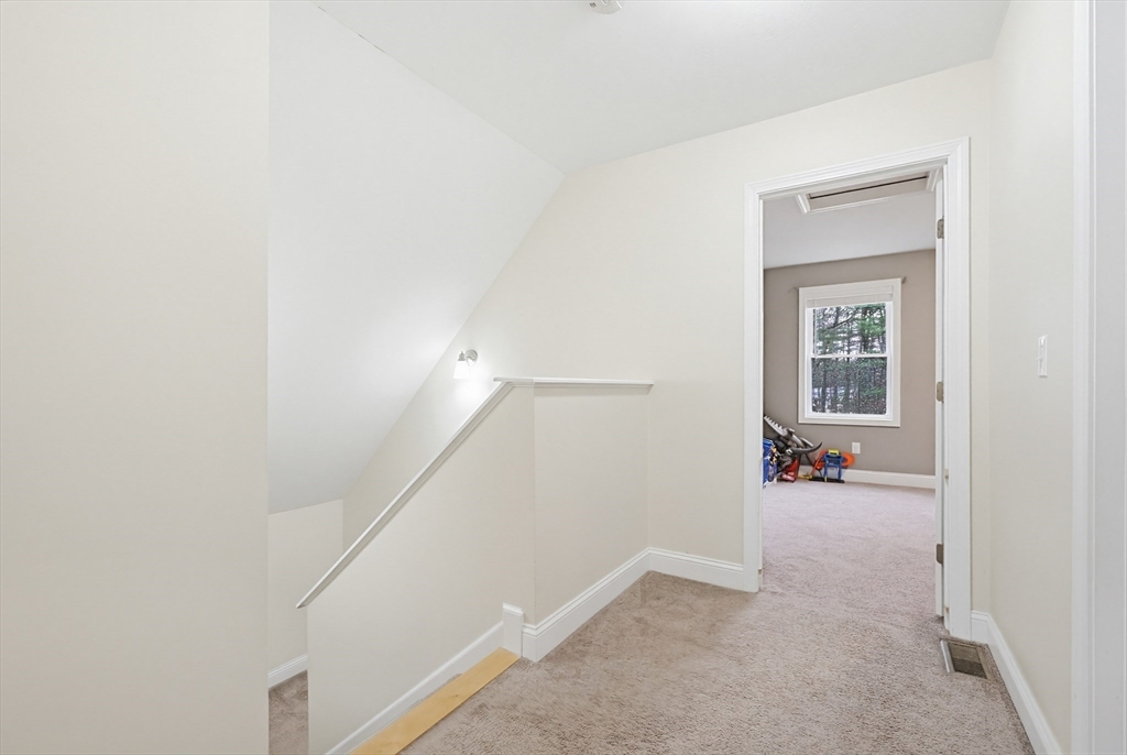 16 I Capen Road Spencer, MA 01562 - Photo 23 of 34