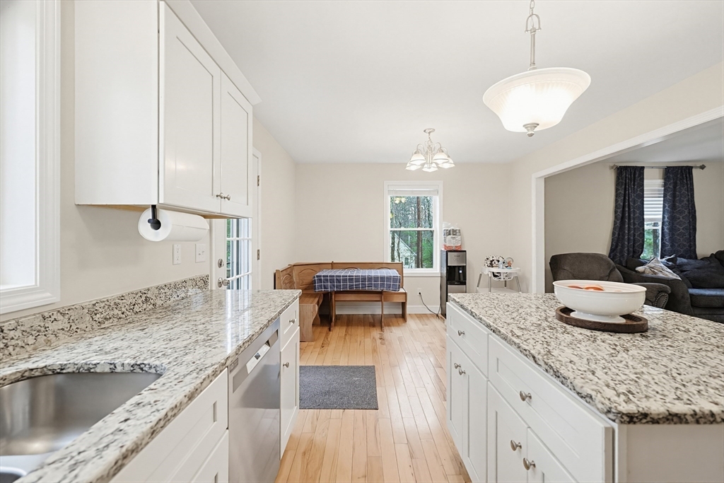 16 I Capen Road Spencer, MA 01562 - Photo 5 of 34