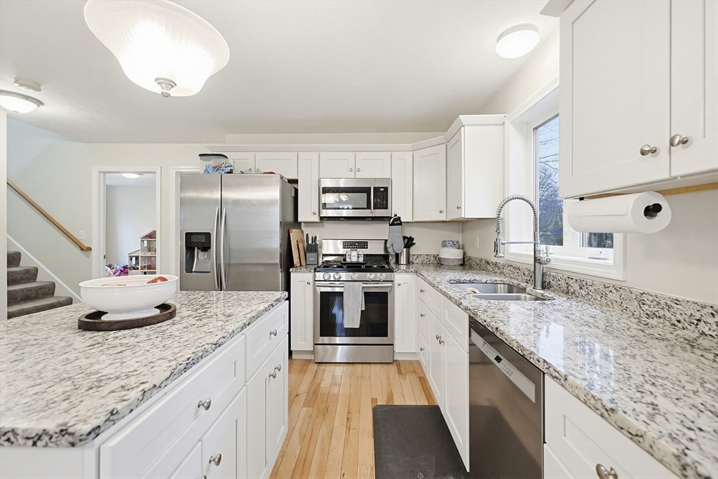 16 I Capen Road Spencer, MA 01562 - Photo 6 of 34