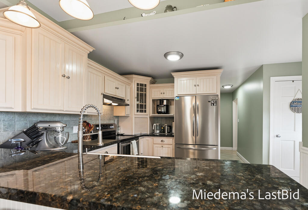 12915 Cassidy Road Bellevue, MI 49021 - Photo 57 of 128 12915CassidyRd-60LoRes