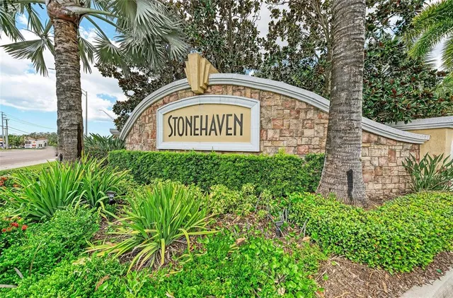 a picture of a cabinet