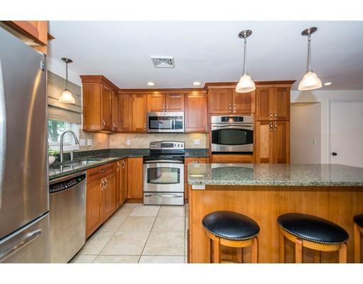 8 Meadowbrook Road Saugus, MA 01906 - Photo 11 of 25 Gallery Image 11