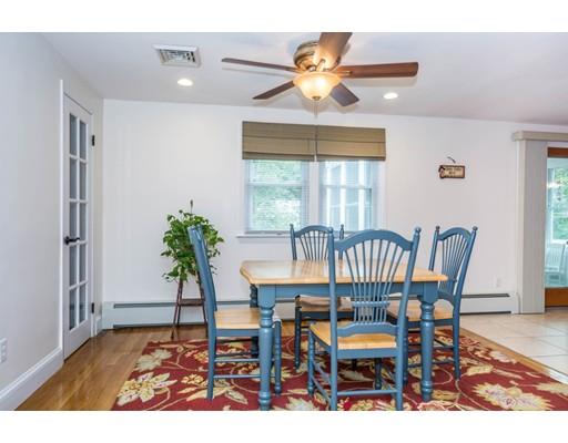 8 Meadowbrook Road Saugus, MA 01906 - Photo 6 of 25 Gallery Image 6