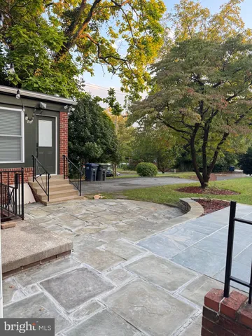 a view of yard with seating space