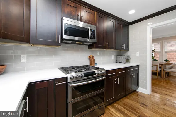 $2,600 | 22 West 6th Avenue, Runnemede, NJ 08078