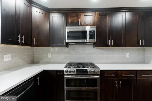 $2,600 | 22 West 6th Avenue, Runnemede, NJ 08078