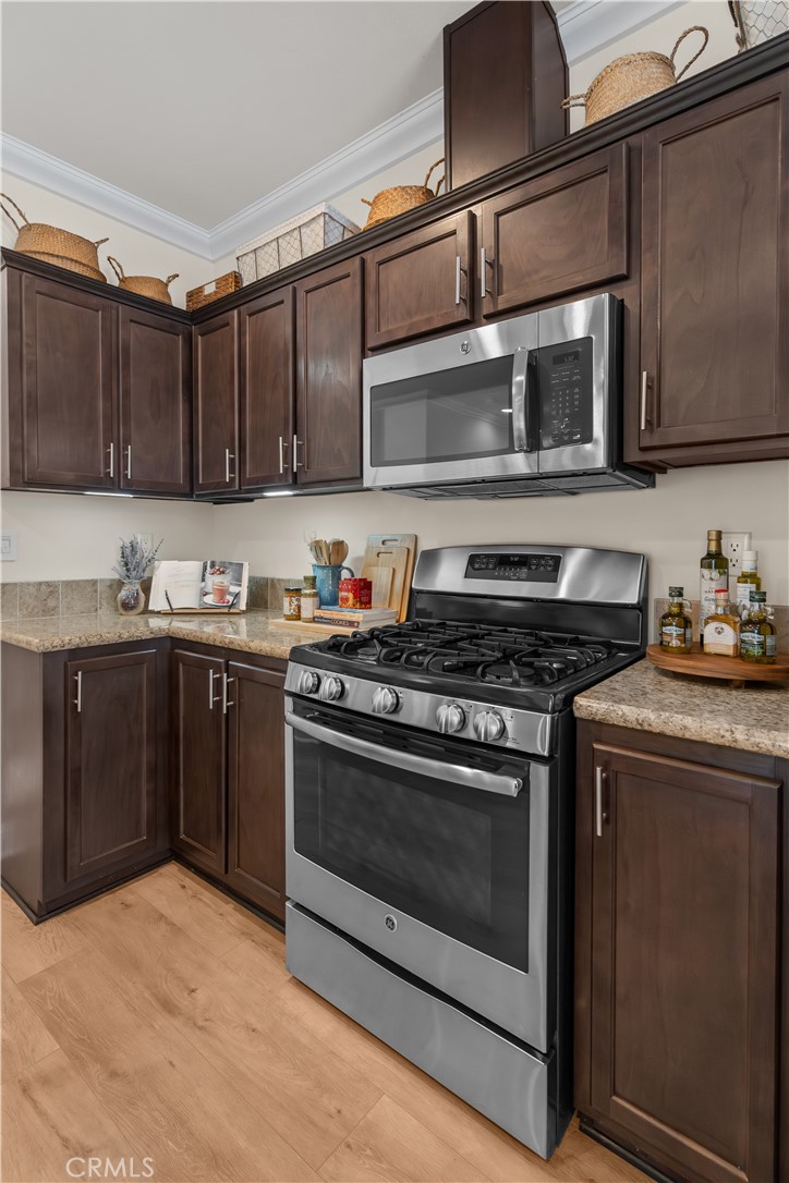 6480 Katherine, Unit 63 Simi Valley, CA 93063 - Photo 14 of 44