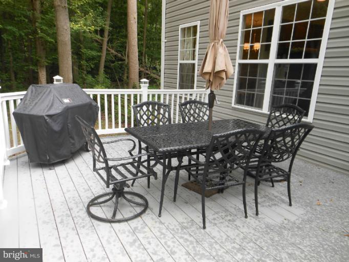 3563 Edgemont Street Edgewater, MD 21037 - Photo 17 of 22 Lovely low maintenance lighted deck