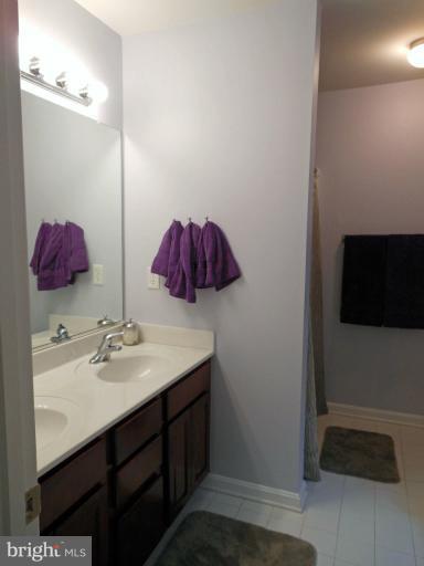3563 Edgemont Street Edgewater, MD 21037 - Photo 19 of 22 Dual sinks...