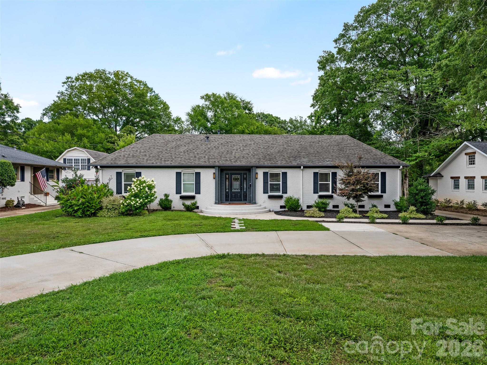 3319 Providence Road Charlotte, NC 28211 - Photo 2 of 35