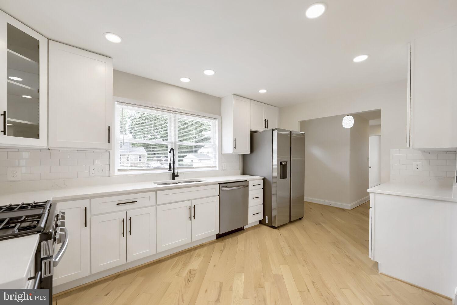 113 Danbury Road Reisterstown, MD 21136 - Photo 9 of 28 Kitchen