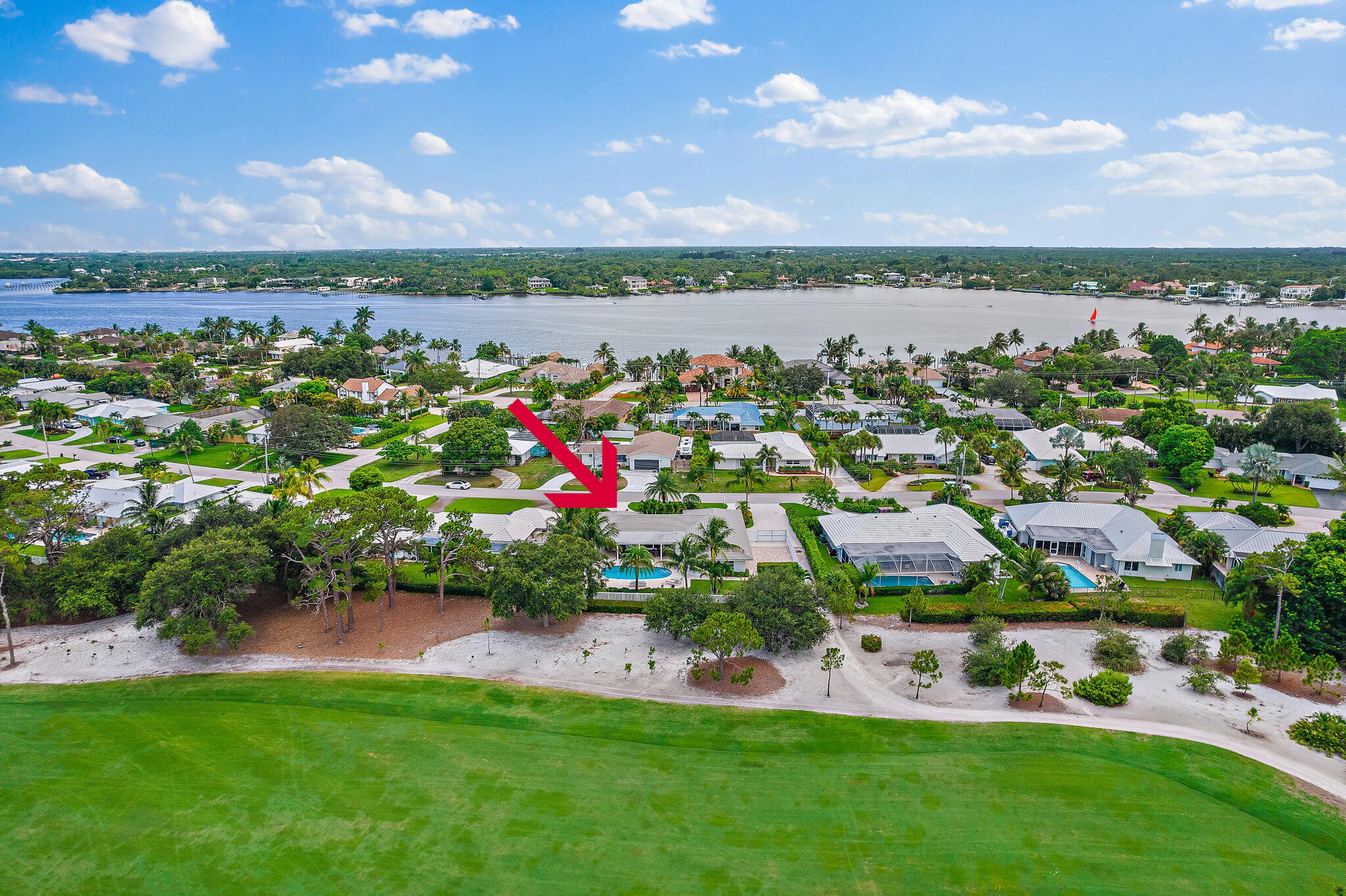 98 Golfview Drive Tequesta, FL 33469 - Photo 33 of 34 a view of a city