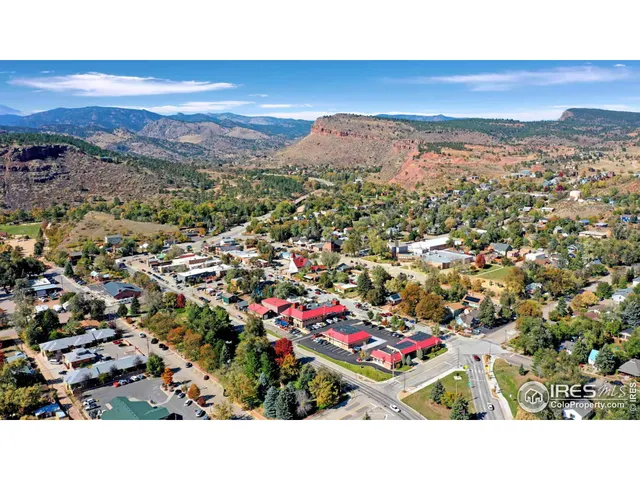 $379,500 | 346 McConnell Drive, Lyons, CO 80540