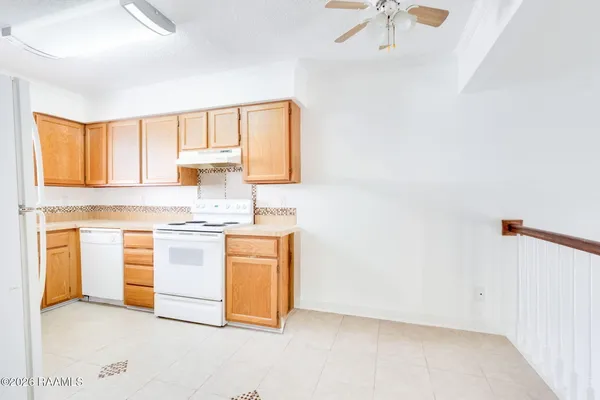 $99,999 | 100 Teal Lane, Unit 31, Lafayette, LA 70507