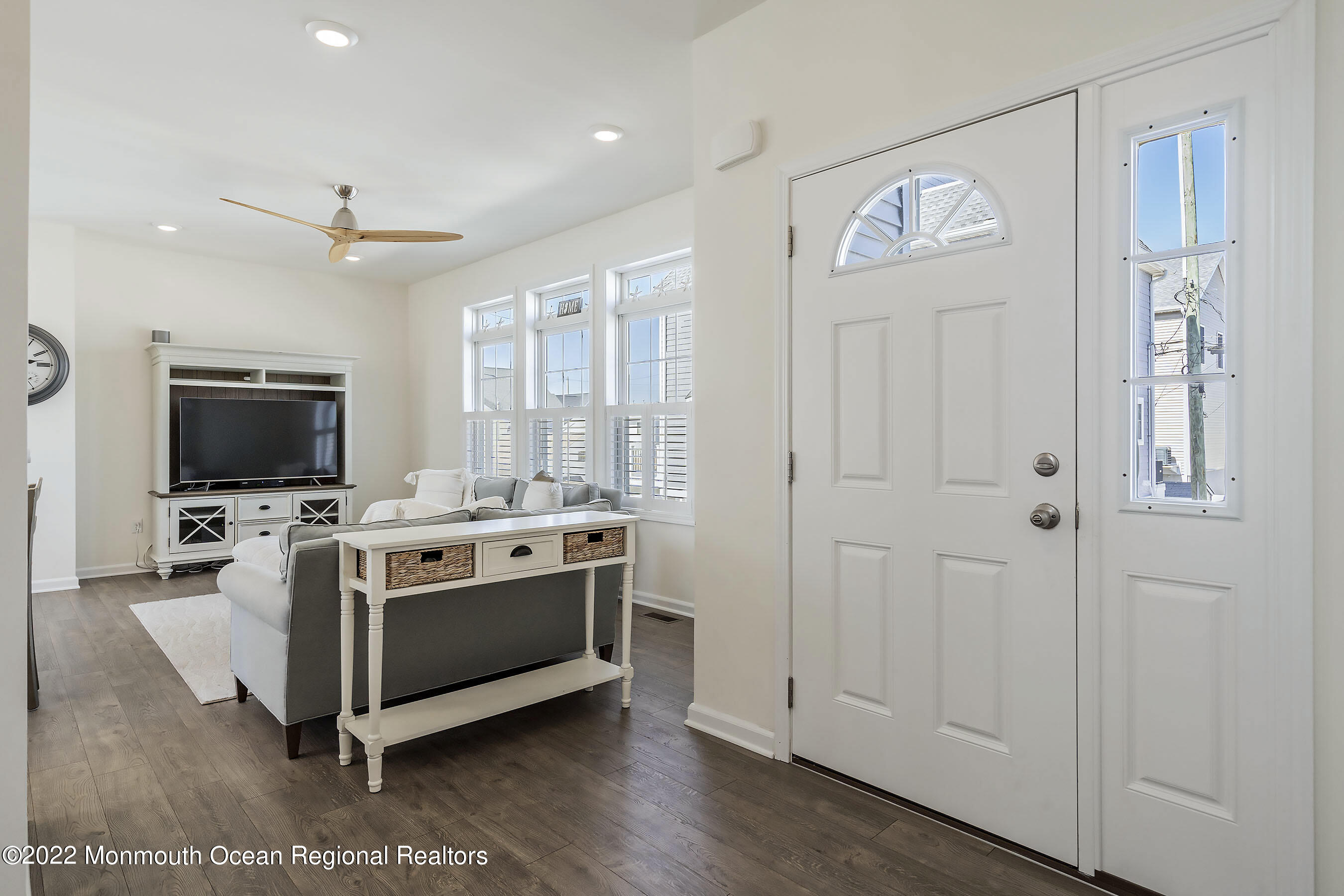 113 West Colony Road Lavallette, NJ 08735 - Photo 2 of 29 Foyer