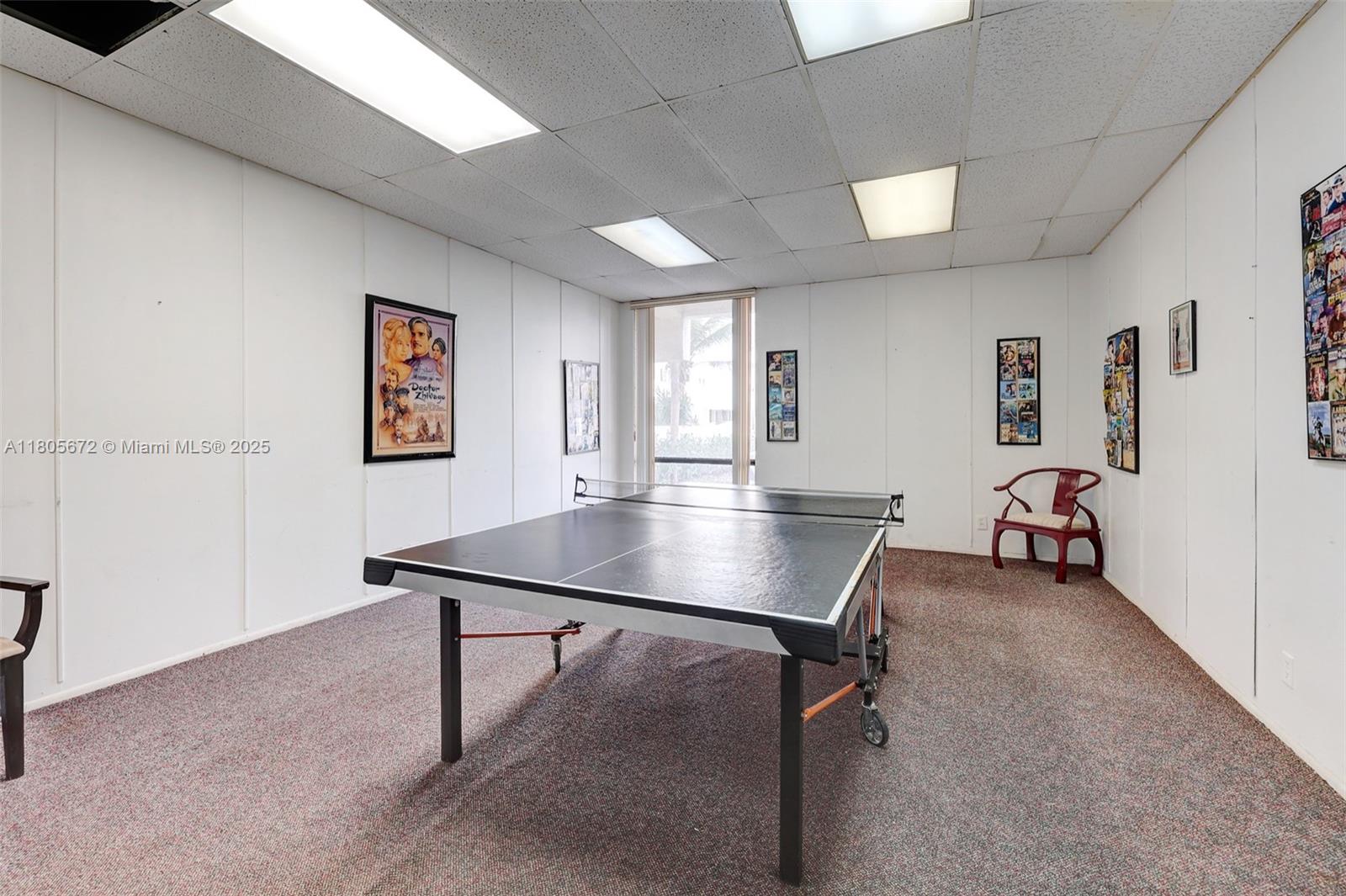 1500 South Ocean Drive, Unit 7J Hollywood, FL 33019 - Photo 40 of 54 a room with furniture and window