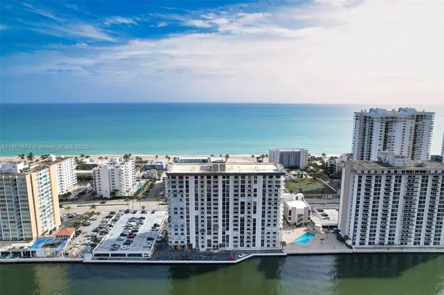 $445,000 | 1500 South Ocean Drive, Unit 7J, Hollywood, FL 33019