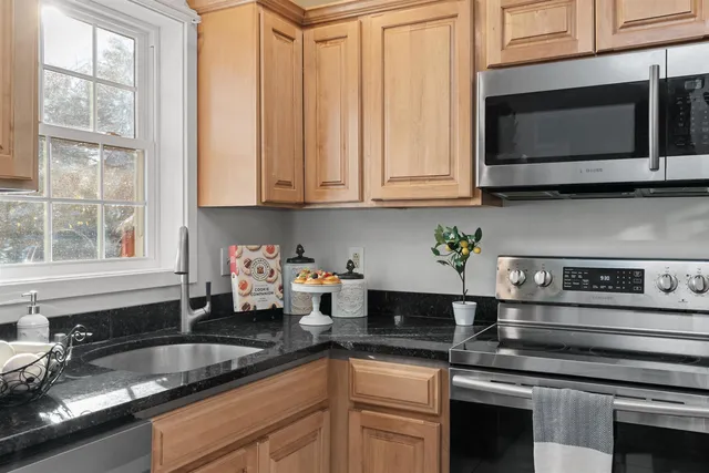 $431,000 | 102 Saybrook Road, Essex, VT 05452