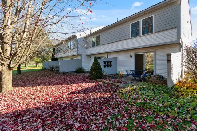 $431,000 | 102 Saybrook Road, Essex, VT 05452