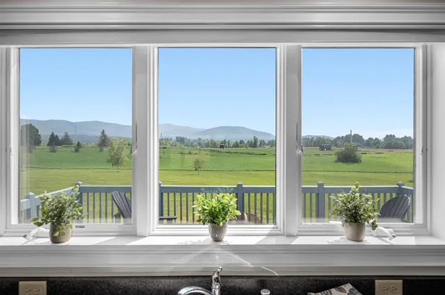 $925,000 | 162 Small Pond Road, Morristown, VT 05661