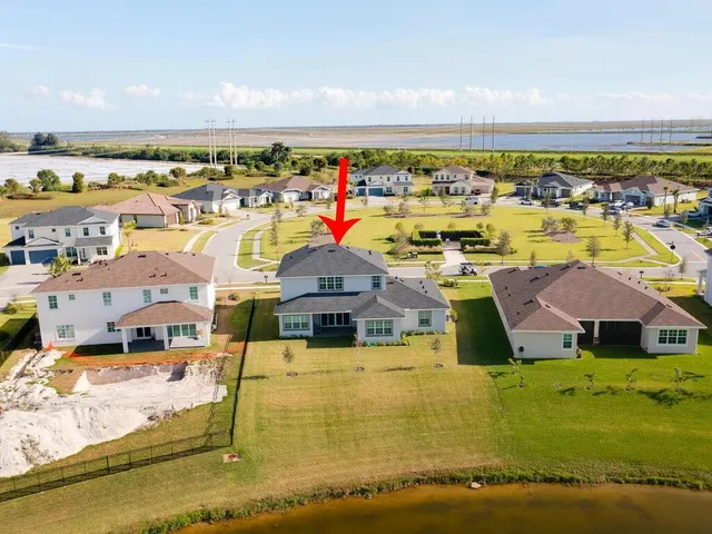 $1,100,000 | 769 Hookline Circle, Loxahatchee, FL 33470