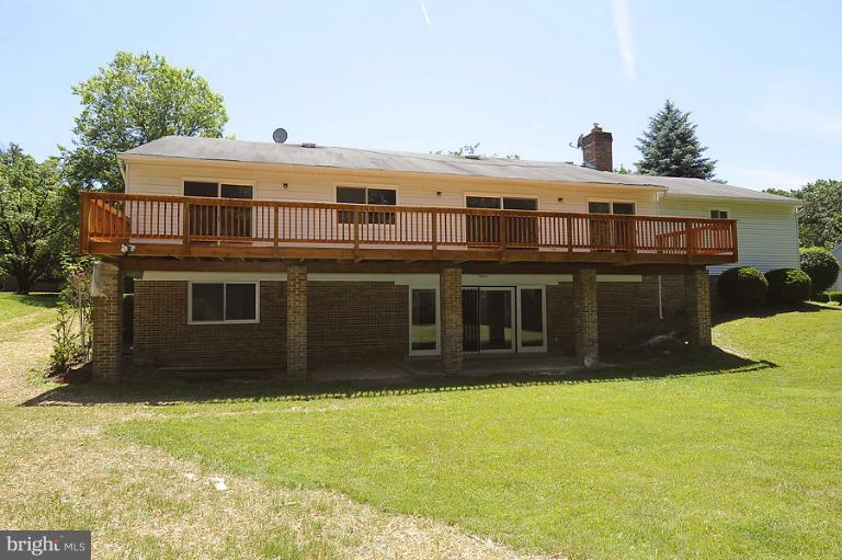 2408 Falling Creek Road Silver Spring, MD 20904 - Photo 14 of 28 Exterior (Rear)