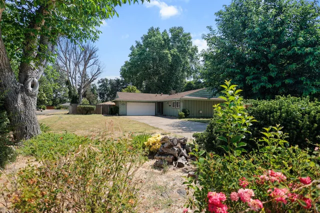 $390,000 | 3371 Bardick Road, Anderson, CA 96007