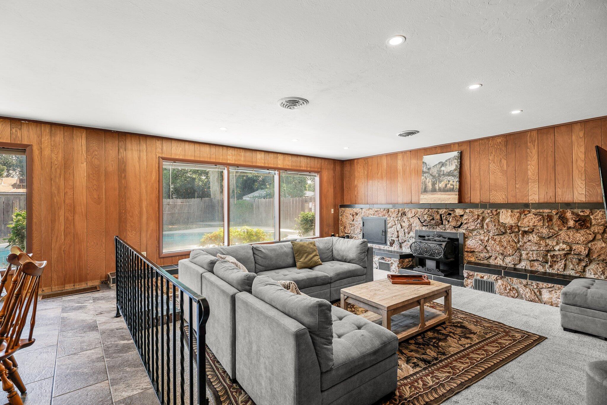 3371 Bardick Road Anderson, CA 96007 - Photo 13 of 34 17-web-or-mls-_K3A9212