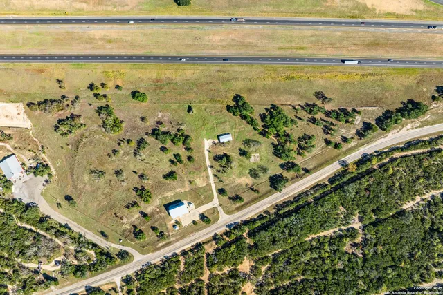 a view of a water heater