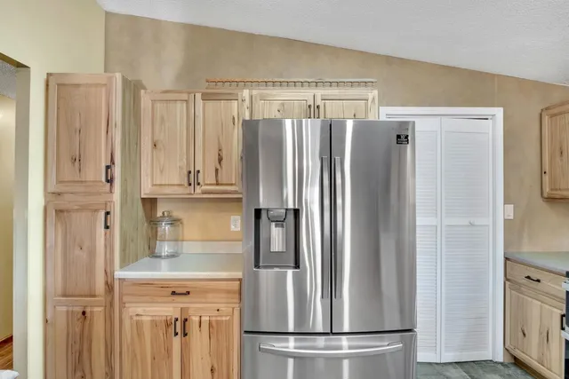 $228,000 | 1022 Alamo, Newton, KS 67114