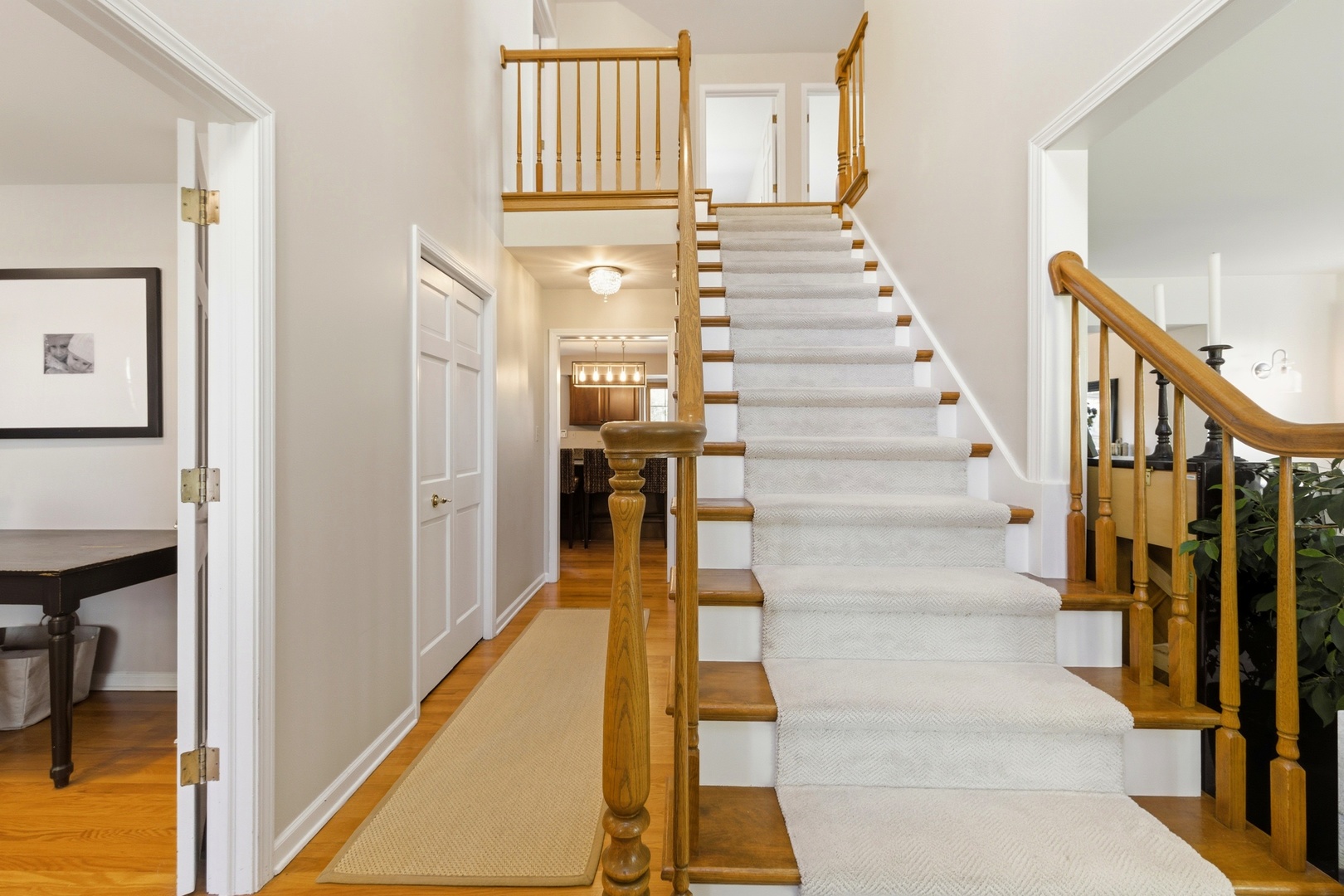 6812 Greene Road Woodridge, IL 60517 - Photo 4 of 62 Gallery Image 4