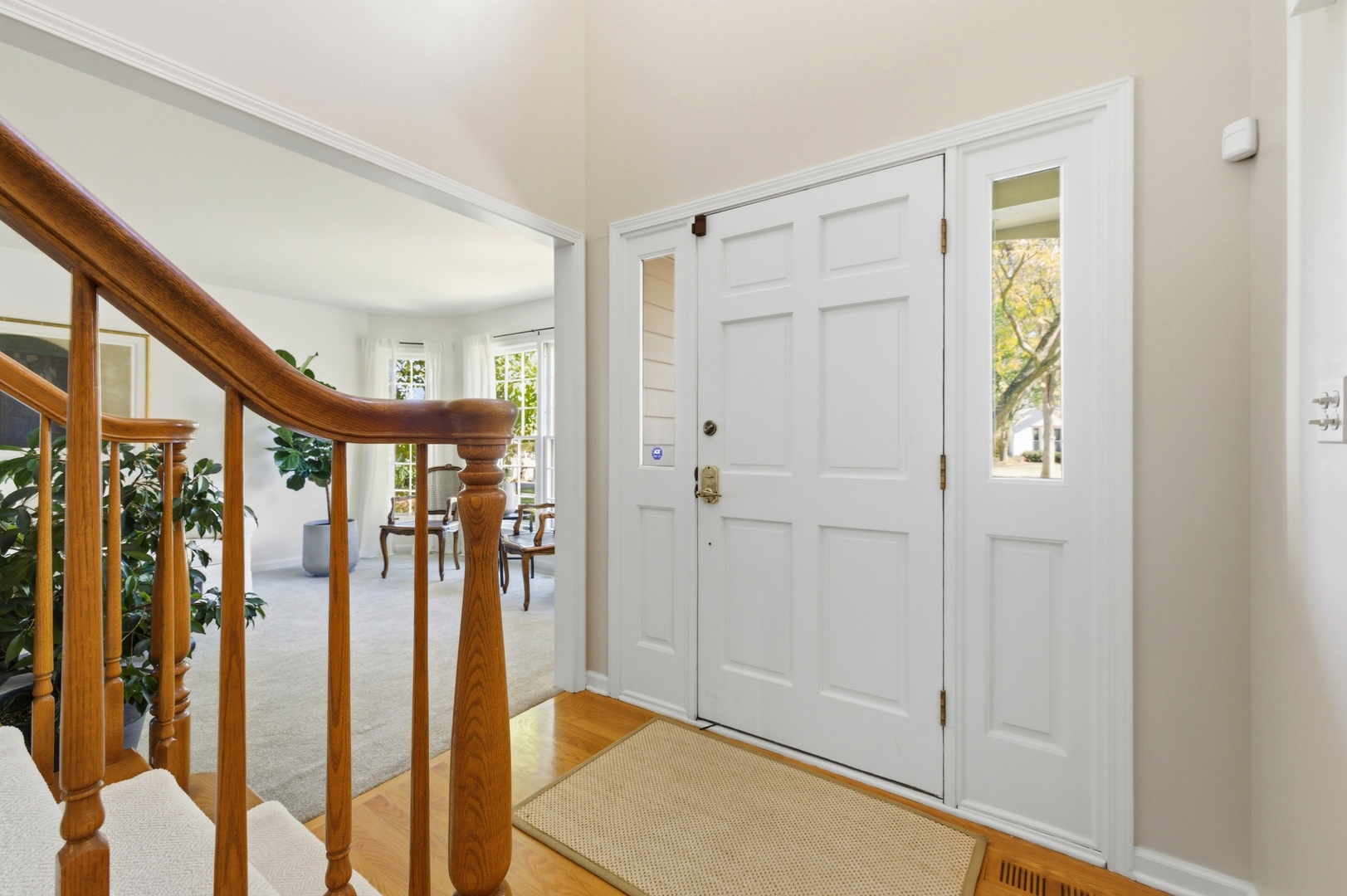 6812 Greene Road Woodridge, IL 60517 - Photo 5 of 62 Gallery Image 5