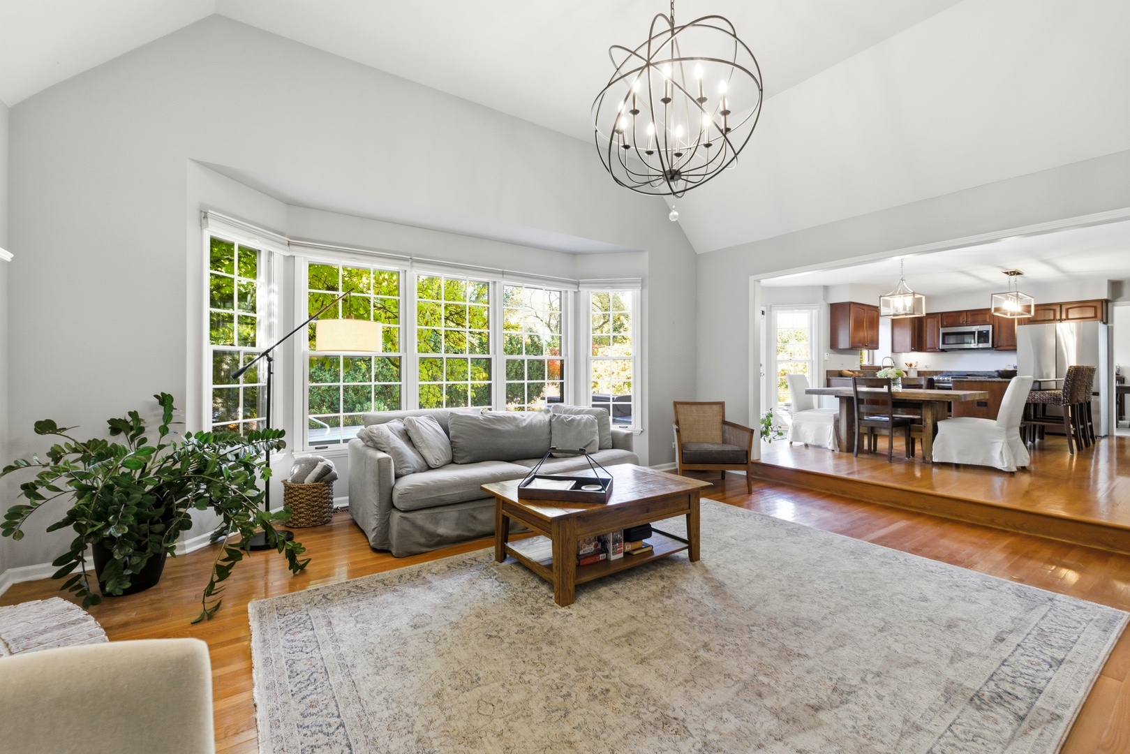 6812 Greene Road Woodridge, IL 60517 - Photo 8 of 62 Gallery Image 8