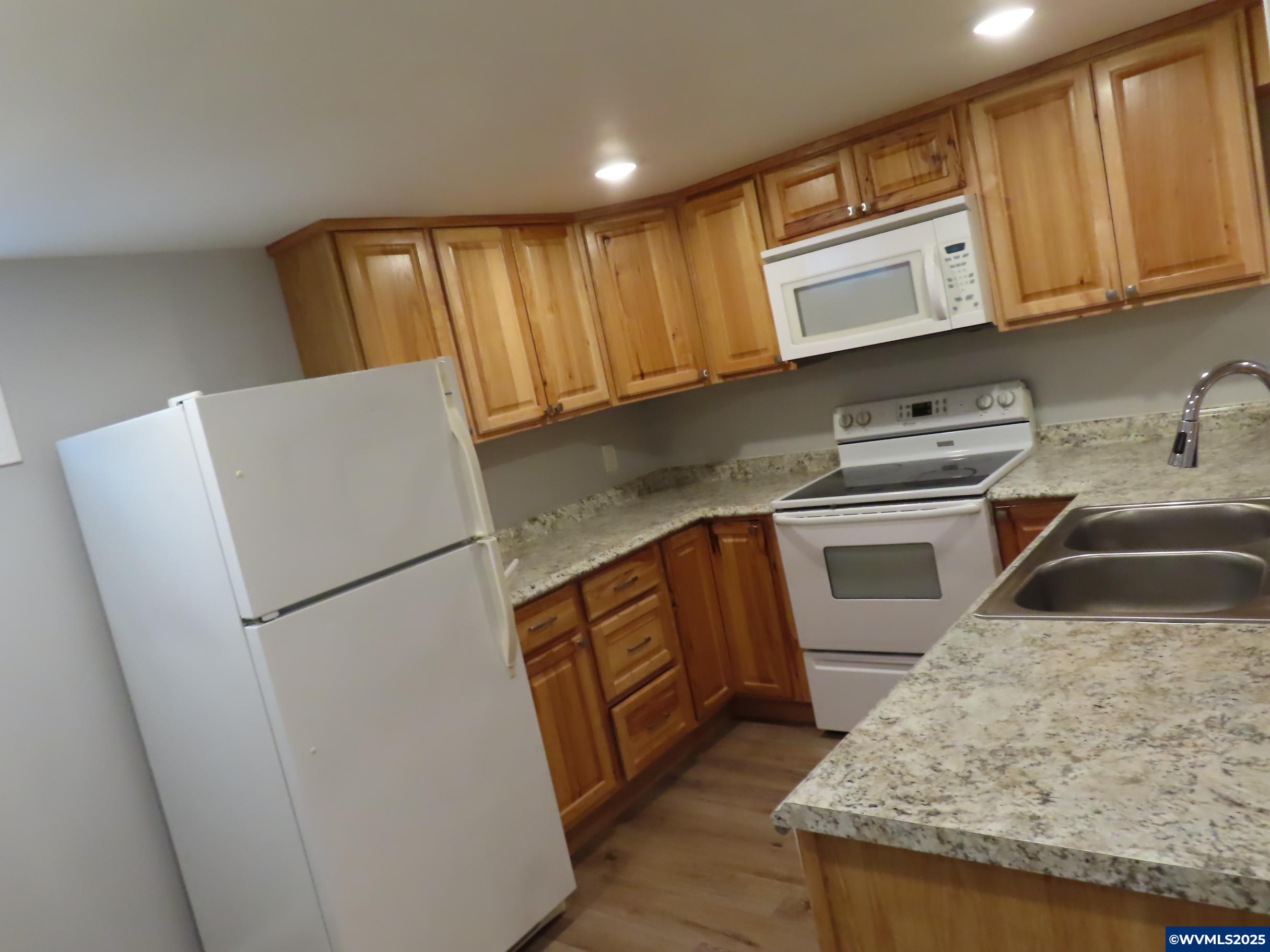 206 1/2 Southwest 2nd Avenue Albany, OR 97321 - Photo 19 of 49