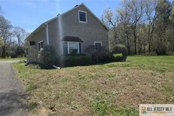 $475,000 | 149 Stagecoach Road, Millstone Township, NJ 08510