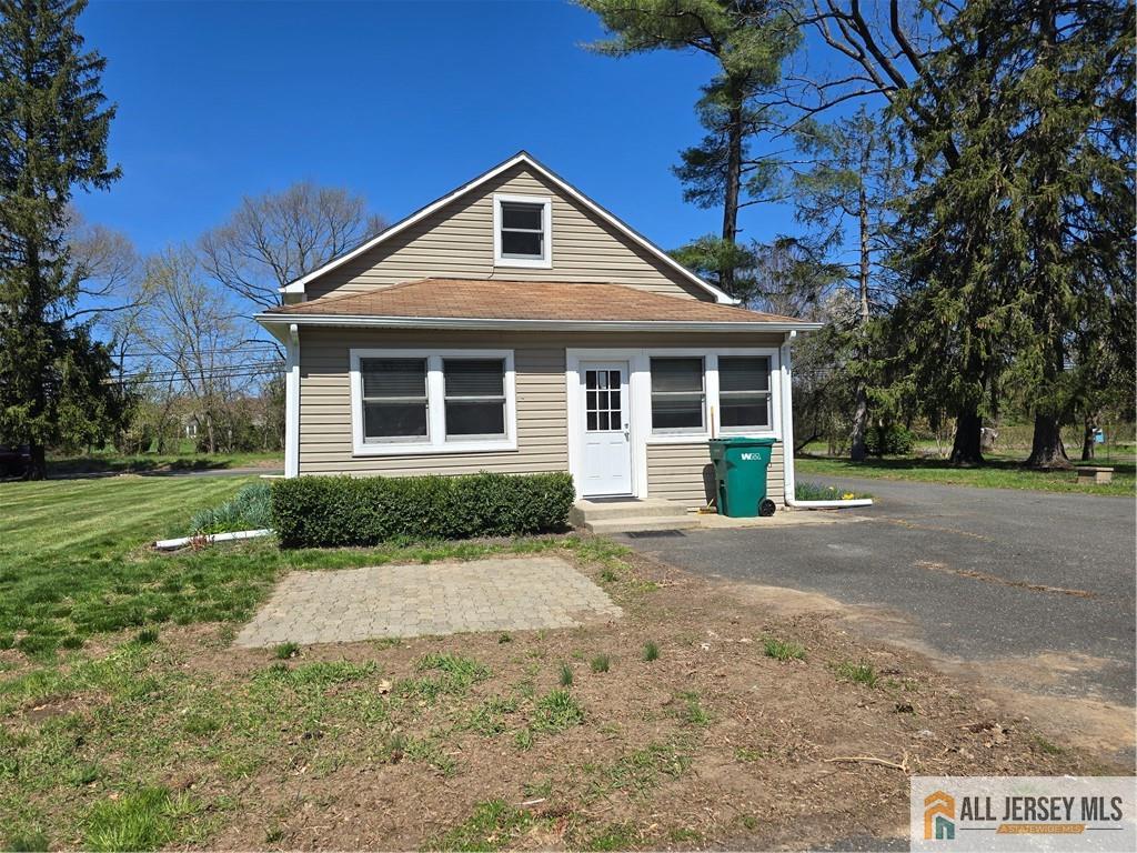 149 Stagecoach Road Millstone Township, NJ 08510 - Photo 5 of 5