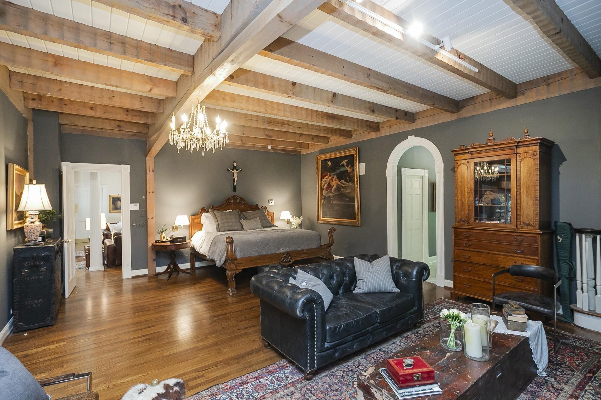 1105 Mt Pleasant Road Kingston Springs, TN 37082 - Photo 36 of 97 a living room with furniture and a chandelier