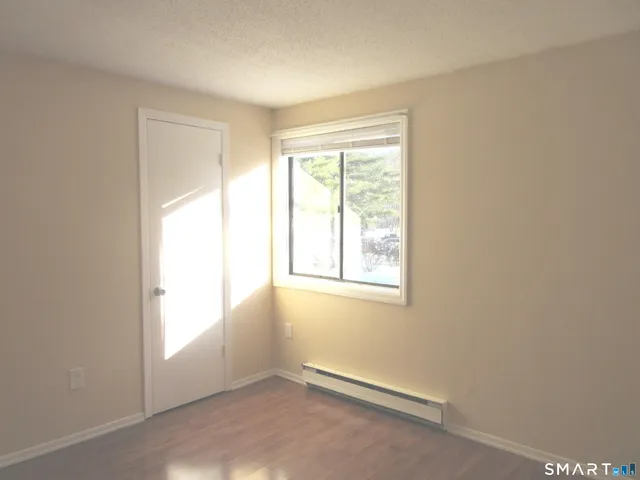 $1,750 | 7 Padanaram Road, Unit I195, Danbury, CT 06811