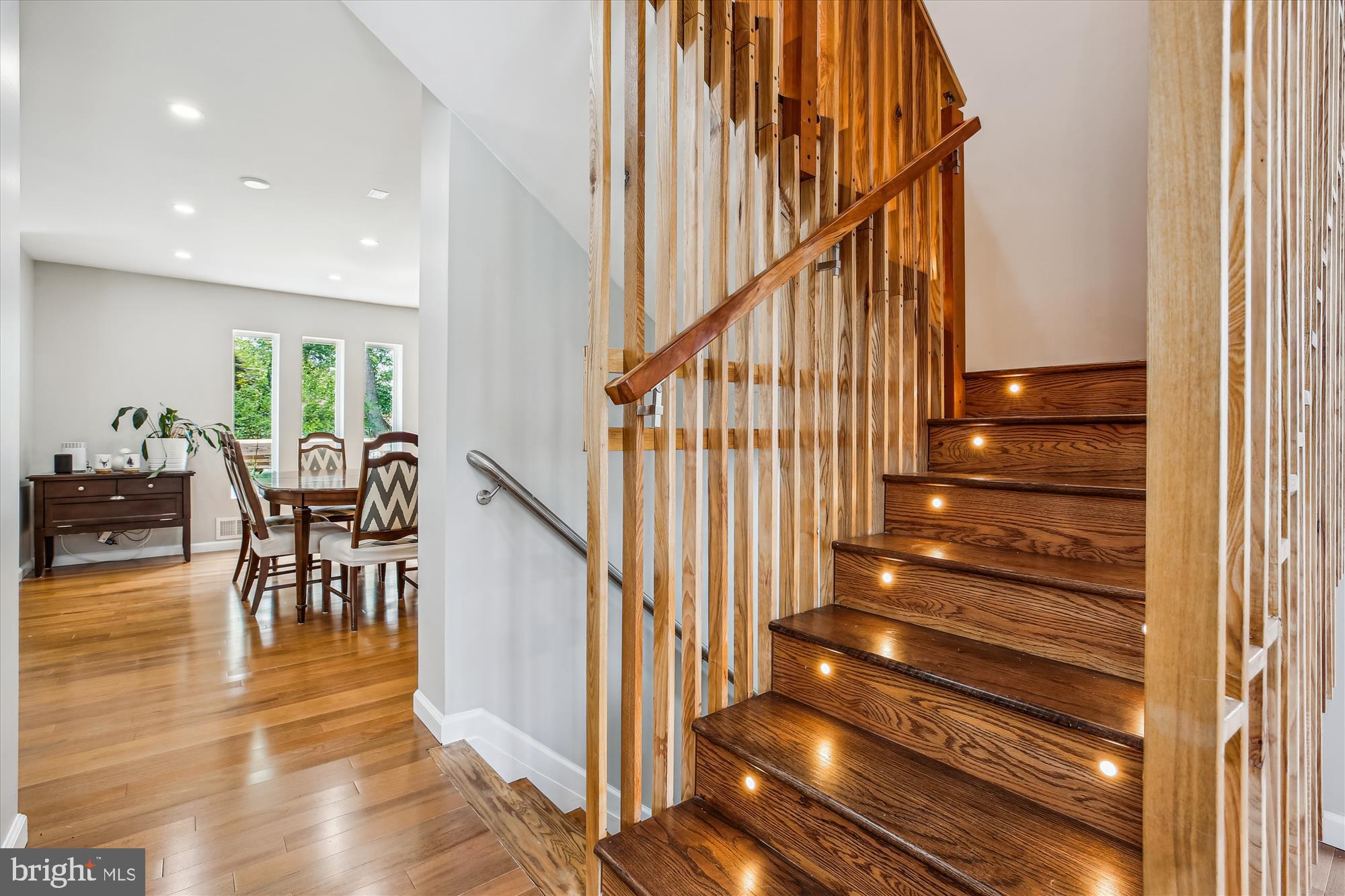 7308 Muncaster Mill Road Rockville, MD 20855 - Photo 4 of 60