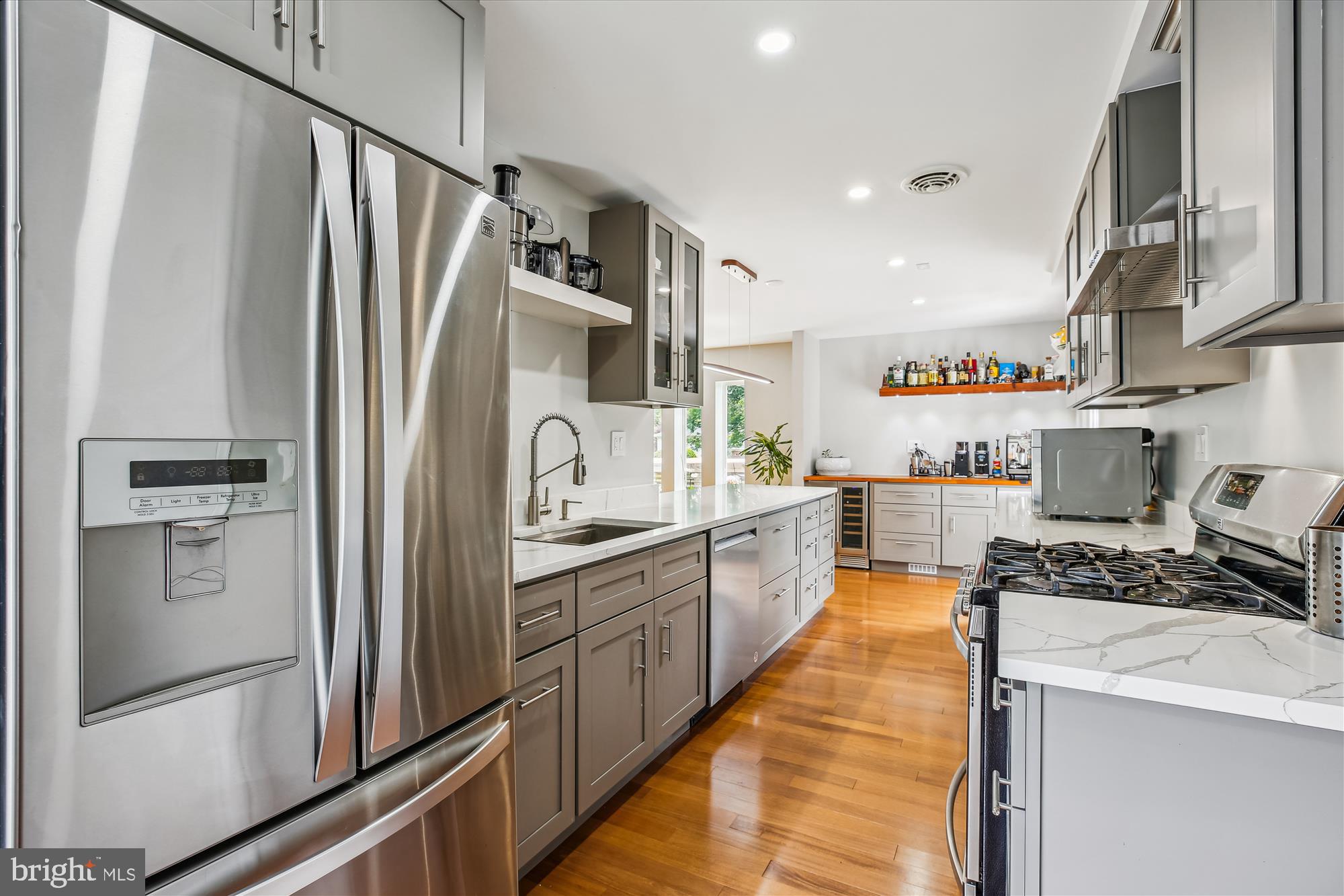 7308 Muncaster Mill Road Rockville, MD 20855 - Photo 10 of 60