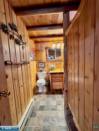 $749,500 | 3069 Black Bay Road, Cook, MN 55723