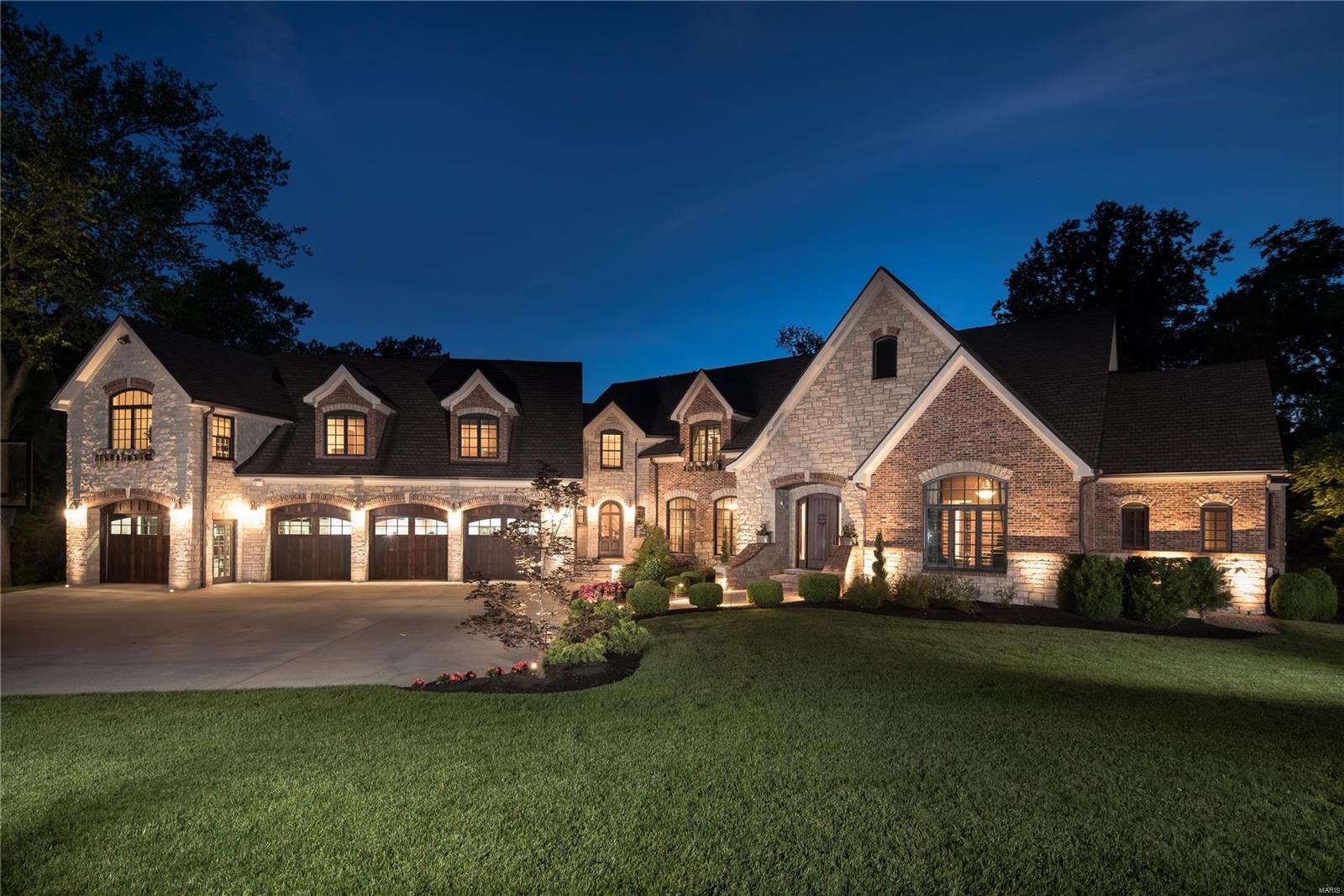 809 Warson Road Ladue, MO 63124 - Photo 1 of 40