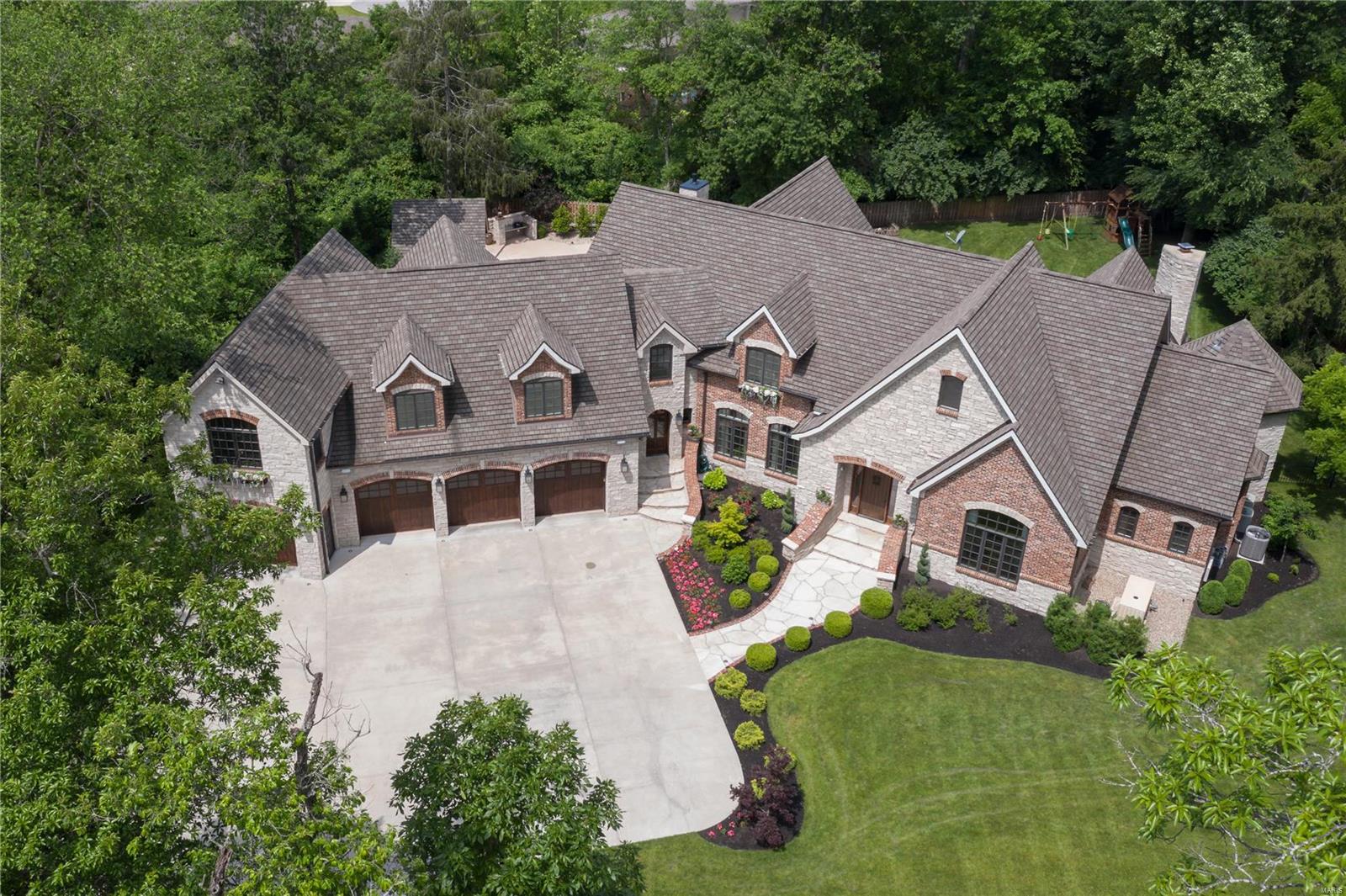 809 Warson Road Ladue, MO 63124 - Photo 2 of 40