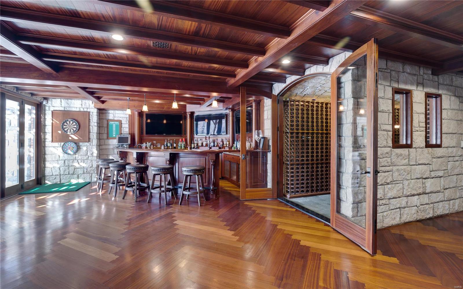 809 Warson Road Ladue, MO 63124 - Photo 30 of 40