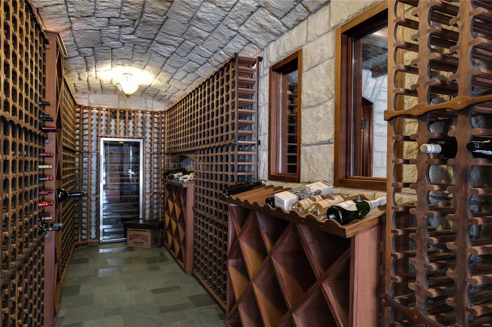 809 Warson Road Ladue, MO 63124 - Photo 32 of 40